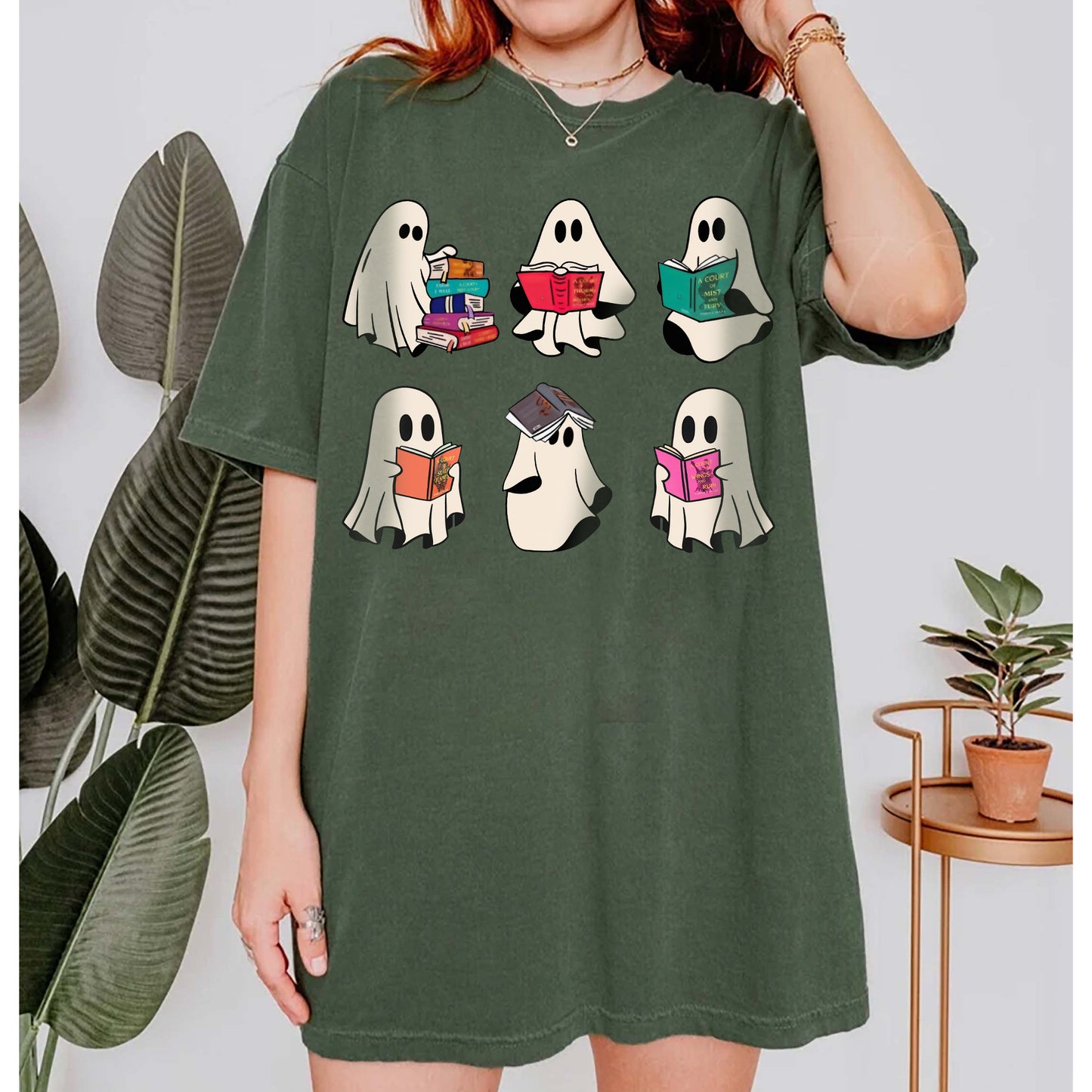 Halloween Comfort Colors Retro Ghosts Reading Books Teacher Librarian Halloween Gift Spooky Season Trendy Shirt Gift Halloween Book Lover