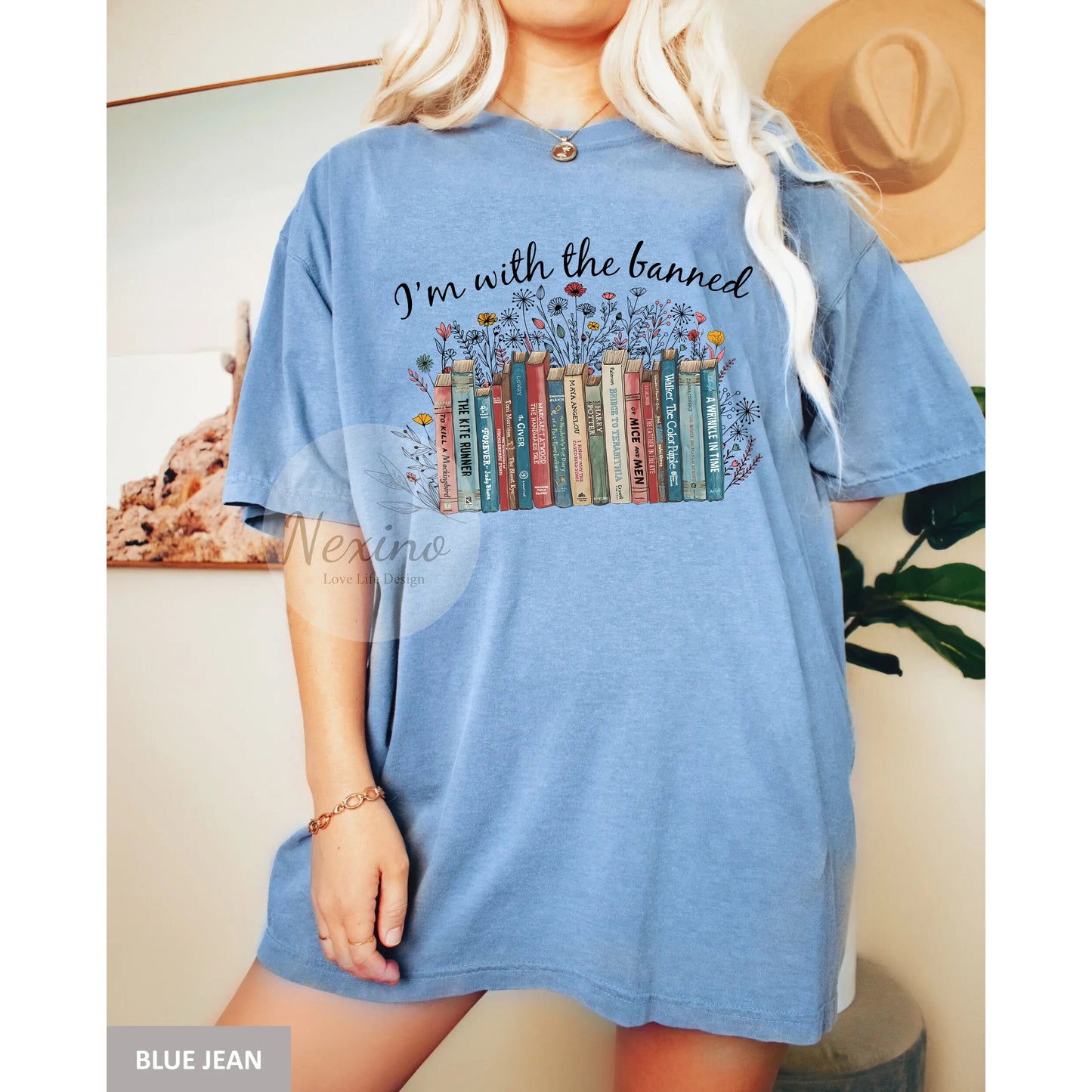 I'm With The Banned, Banned Books Shirt, Banned Books Graphic T-Shirt, Reading Shirt, Librarian Shirt, Bookish Shirt, Gift for Book Lover