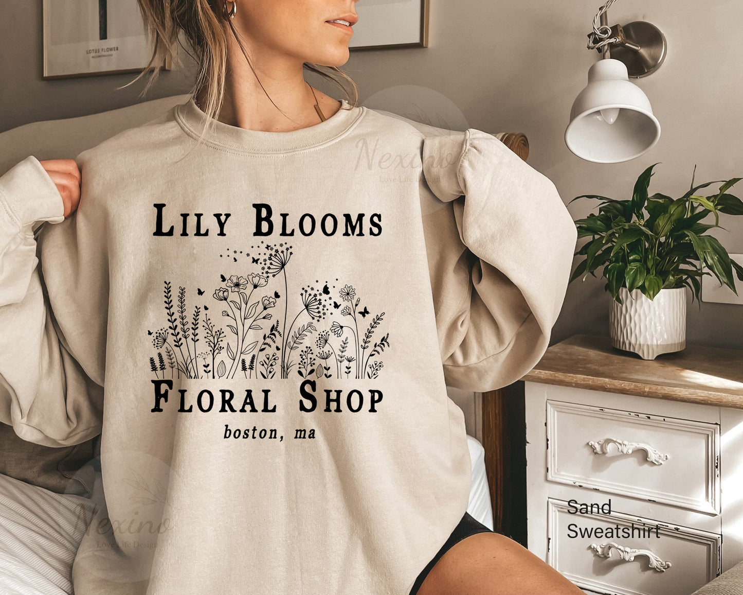 Lily Bloom's Floral Shop Shirt, It Ends With Us Shirt, Colleen Hoover Sweatshirt, Lily Bloom, Booktok, It Starts With Us, Bookish gift for her
