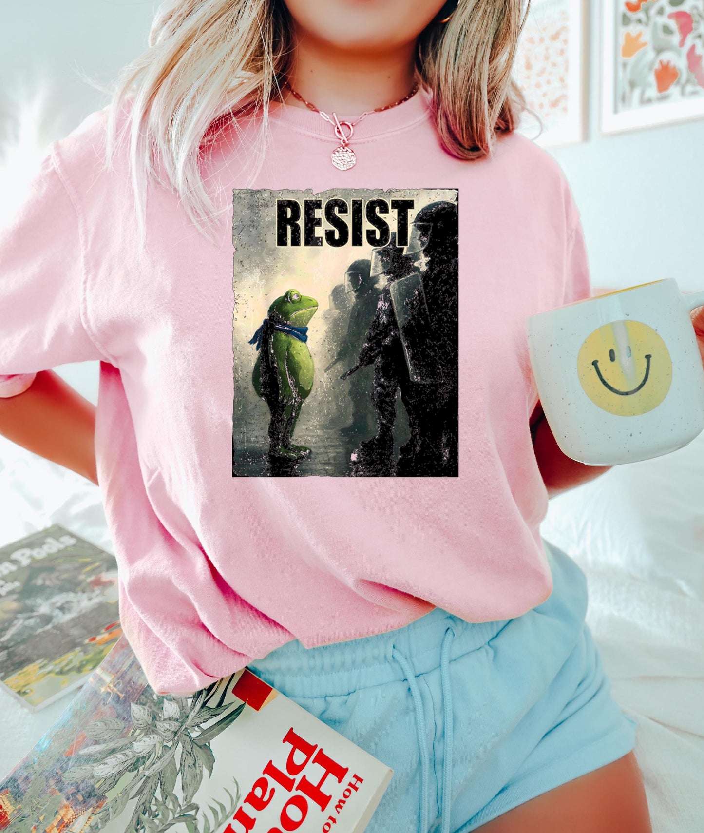 Portland Frog Resist Protest Sweatshirt, Anti-ICE Shirt, Portland Frog Shirt, Protest T Shirt, Anti Establishment, Deportation Resistance