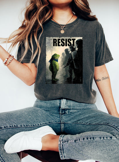 Portland Frog Resist Protest Sweatshirt, Anti-ICE Shirt, Portland Frog Shirt, Protest T Shirt, Anti Establishment, Deportation Resistance